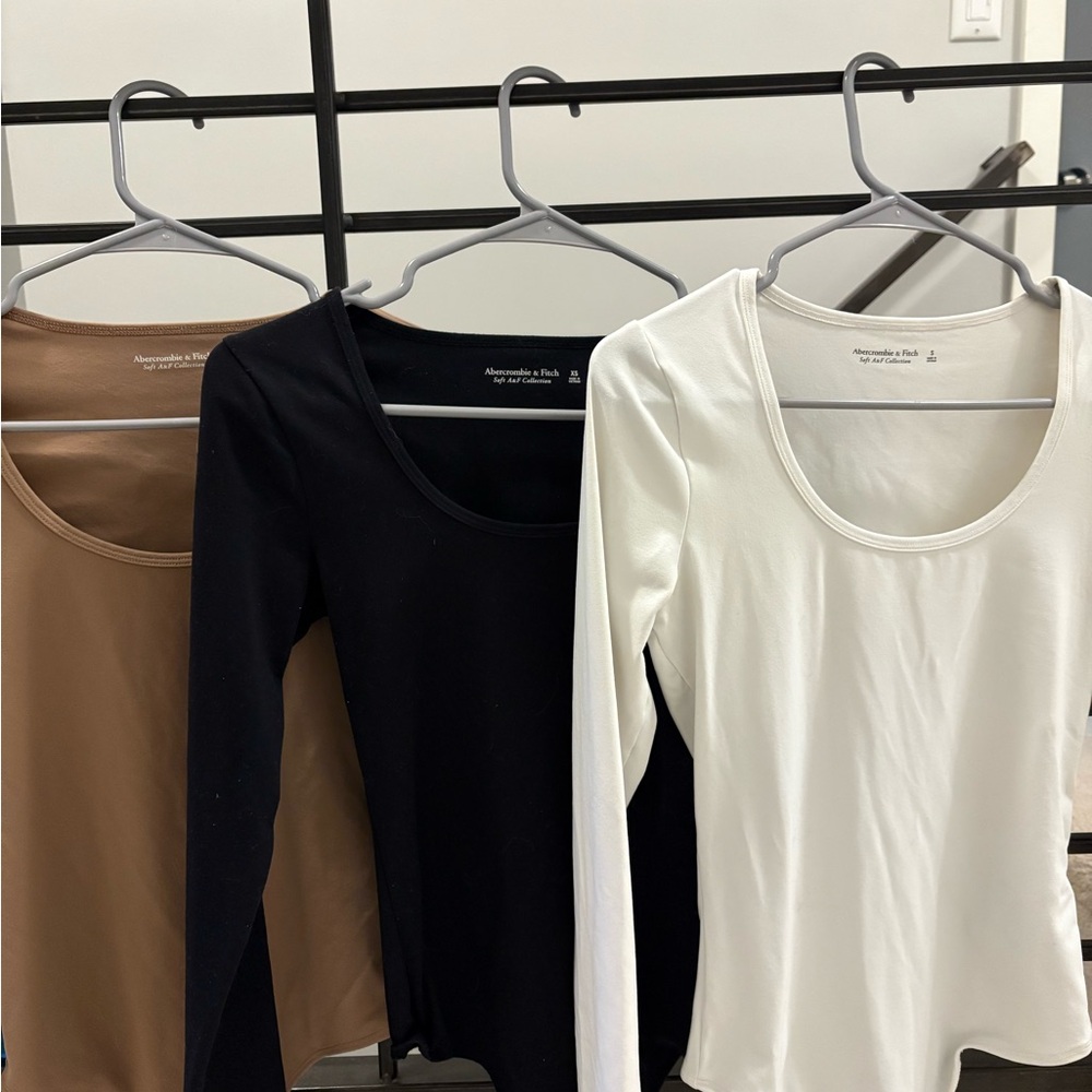❌ SOLD ❌ abercrombie • three neutral bodysuits